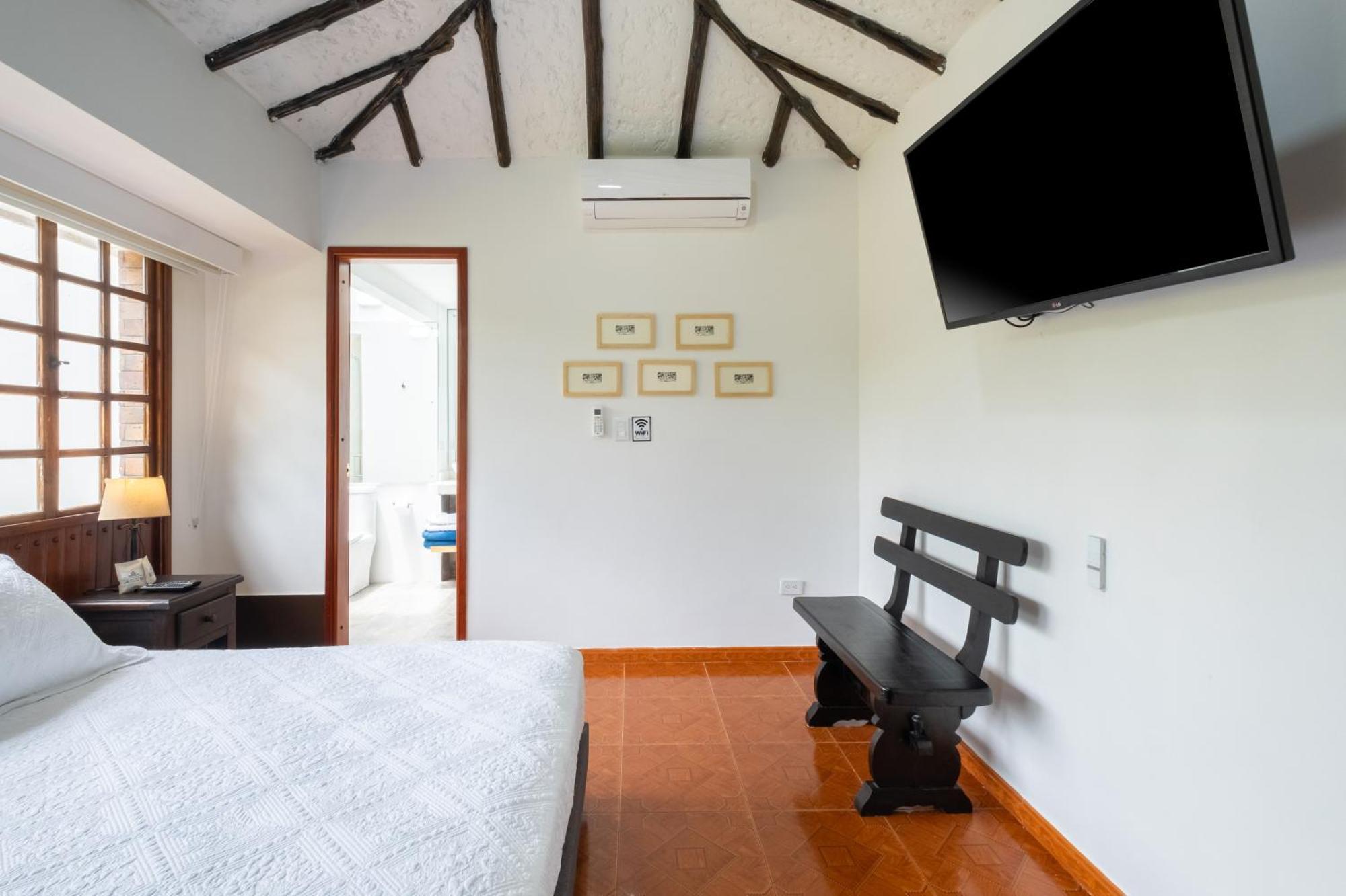 Hotel Chalet El Castillo By Majuva El Edén Buitenkant foto